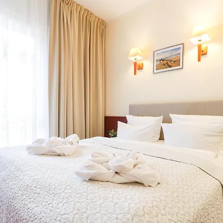 מלון דירות Atol