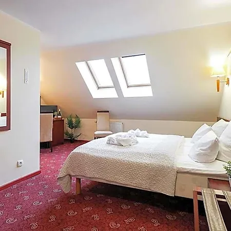 Atol Apartmanhotel 3*