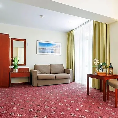 Atol Apartmanhotel 3*
