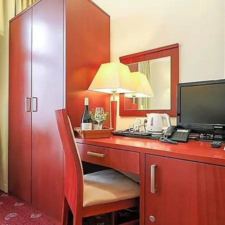 Apartmanhotel Atol 3*