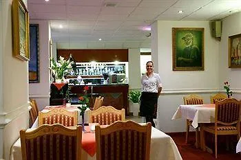 Aparthotel Atol 3*
