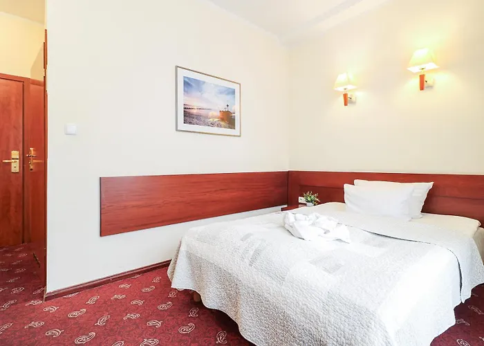 Lägenhetshotell Atol 3*